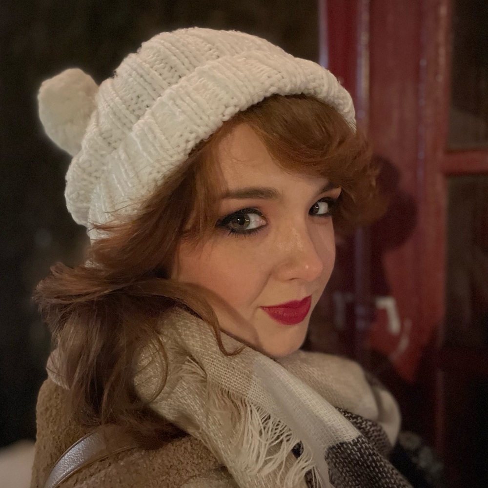 Meet your Posher, Hannah